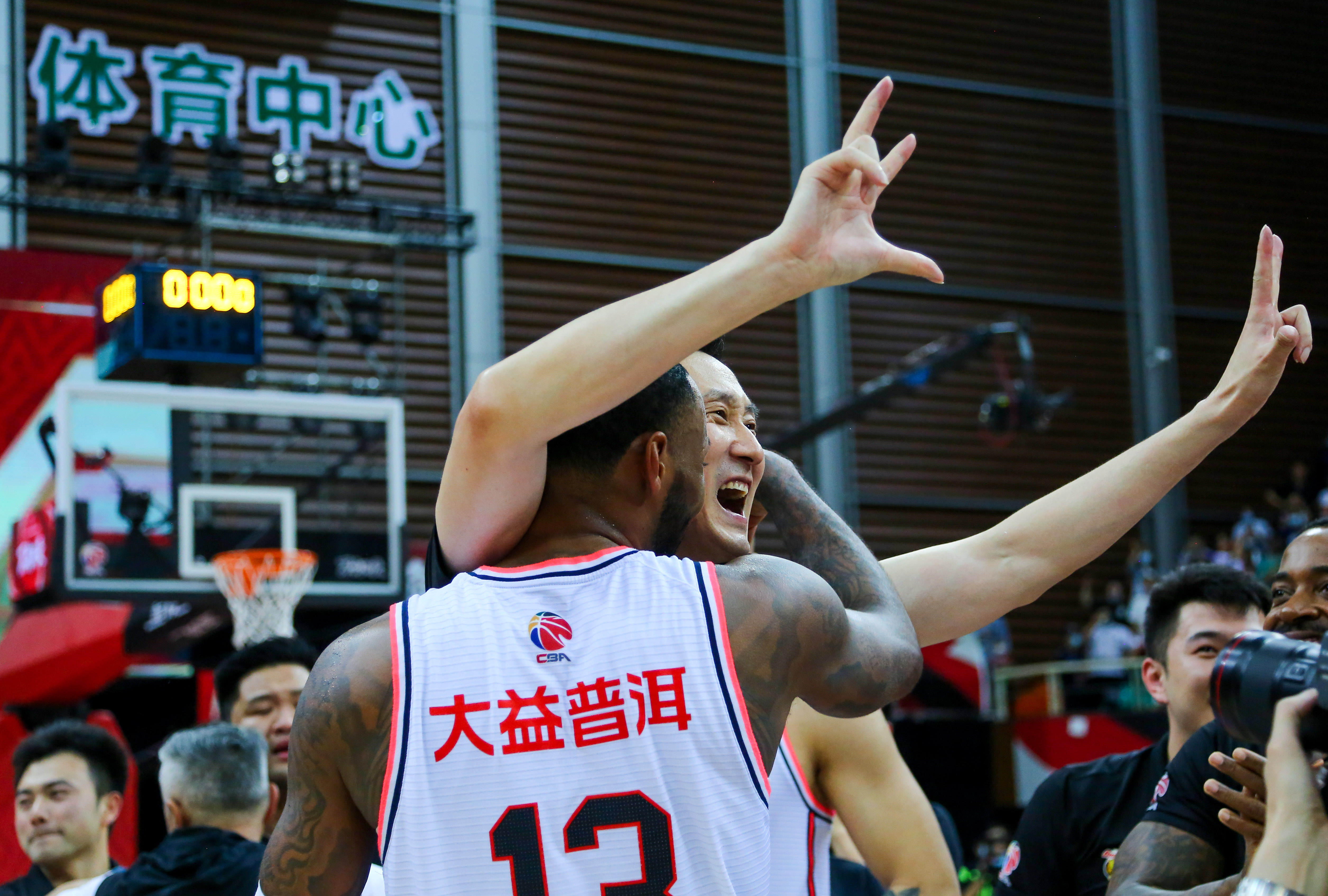 ayxsport-关于冲刺阶段突围战来临，奥兰多魔术围绕CBA常规赛临场应变，底气十足，年轻球员得到机会的信息
