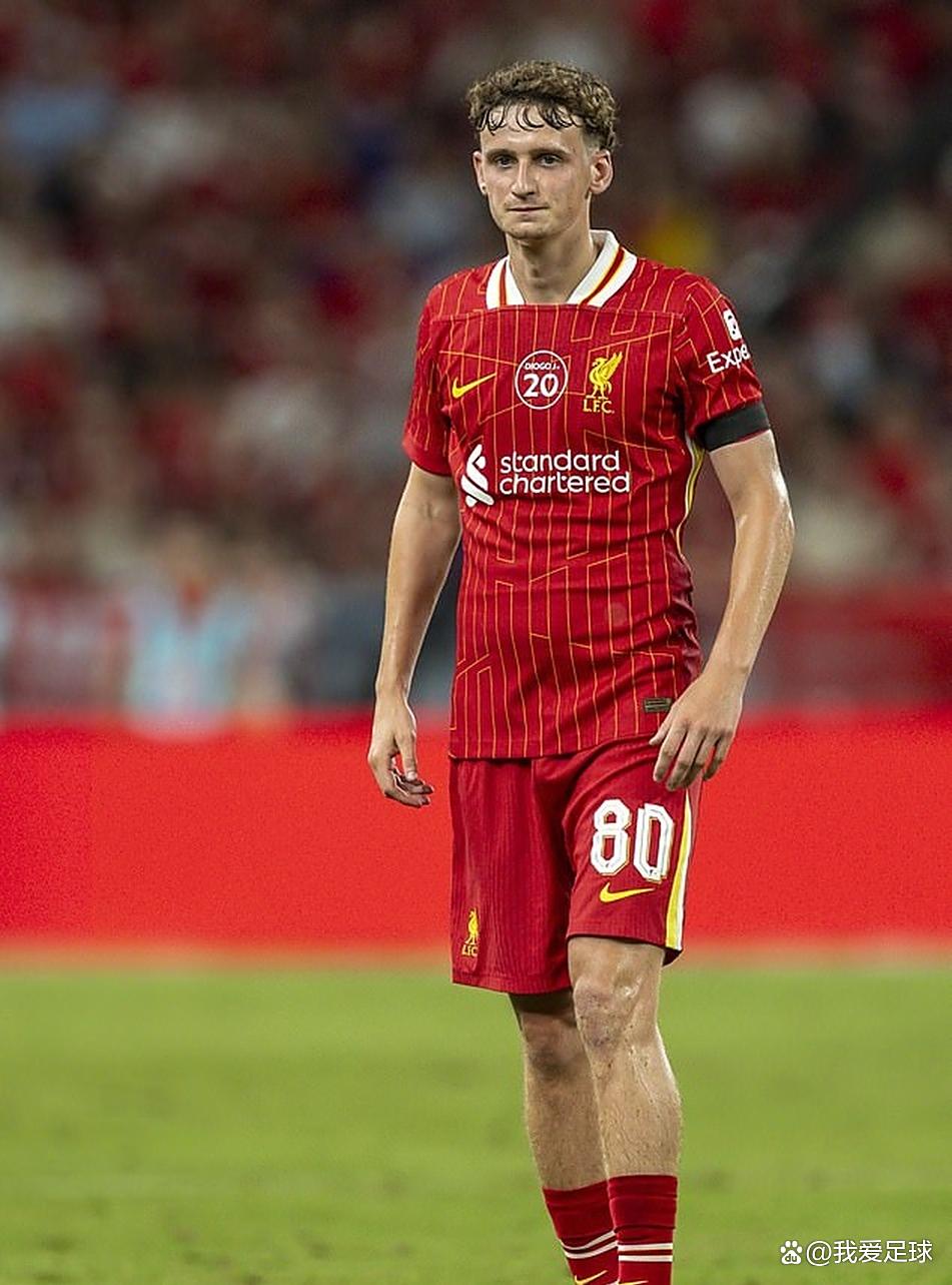 关于转折点！里昂战术微调，英超今晨攻防权衡，引发热议，训练强度明显提升的信息